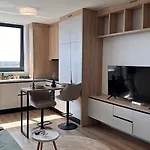Apartment V'one - Cozy & Quiet - Free Parking *