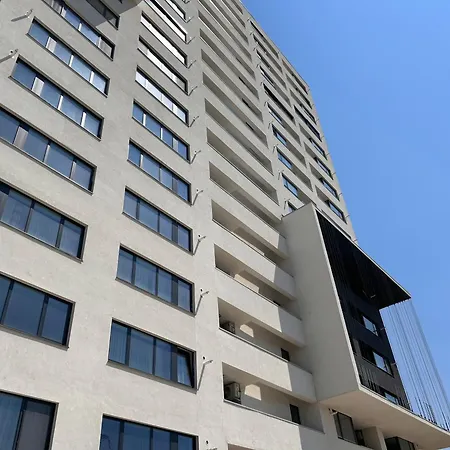 Apartment V'one - Cozy & Quiet - Free Parking *